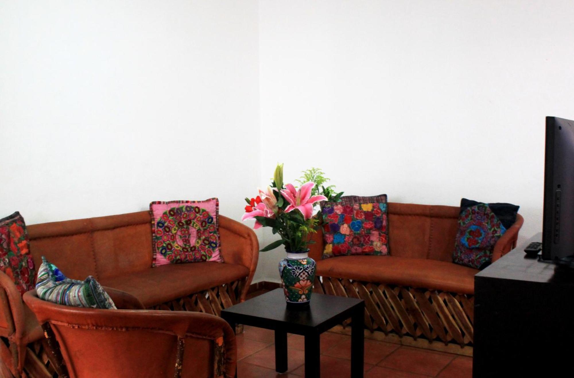 La Iguana Vallarta Lgbt Adults Only - Romantic Zone - Party Clubbing Street Puerto Vallarta Cameră foto